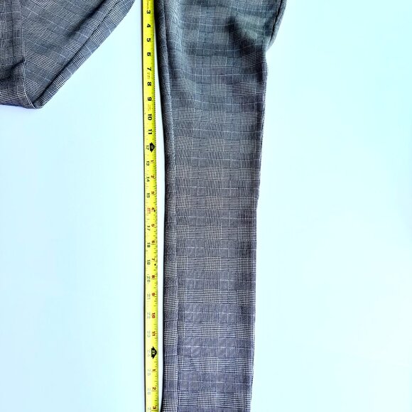 NWT GBG Guess Jojo Double Knit Black and White Leggings Small $40 - Picture 5 of 5